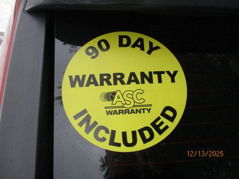 Used 2009 Dodge Caliber SXT image 17