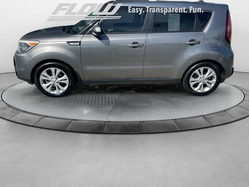 Used 2020 Kia Soul EX image 5