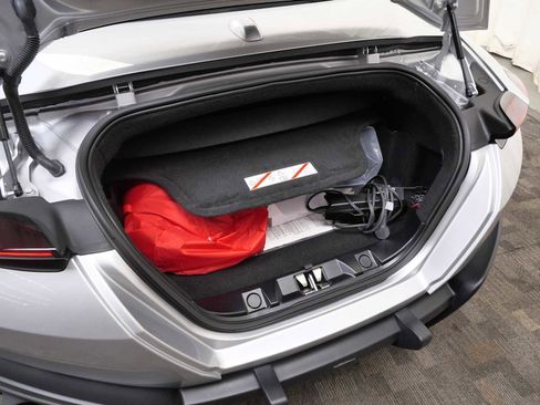 Certified 2025 Ferrari Roma Spider image 36