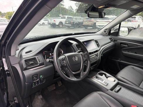 Used 2023 Honda Ridgeline RTL-E image 4