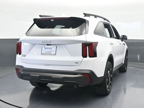 Used 2024 Kia Sorento SX Prestige w/ Sage Leather Package image 5