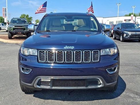 Used 2017 Jeep Grand Cherokee Limited AWD/4WD image 2