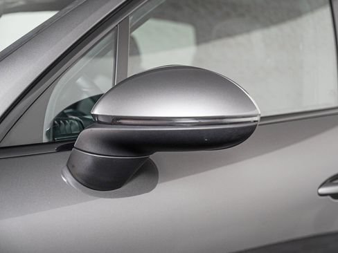 Certified 2023 Porsche Cayenne AWD/4WD image 29