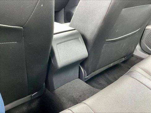 Used 2024 Volkswagen Jetta SE FWD image 10