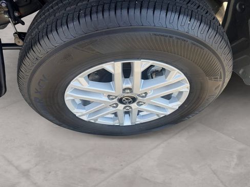 Used 2026 Toyota Tundra SR5 AWD/4WD image 14