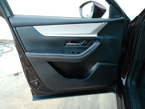 Used 2024 MAZDA CX-90 3.3 Turbo w/ Premium Package image 11