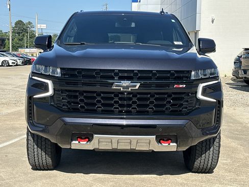 Certified 2024 Chevrolet Tahoe Z71 w/ Luxury Package AWD/4WD image 2