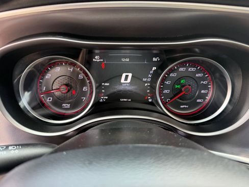 Used 2020 Dodge Charger Scat Pack w/ Plus Group RWD image 43