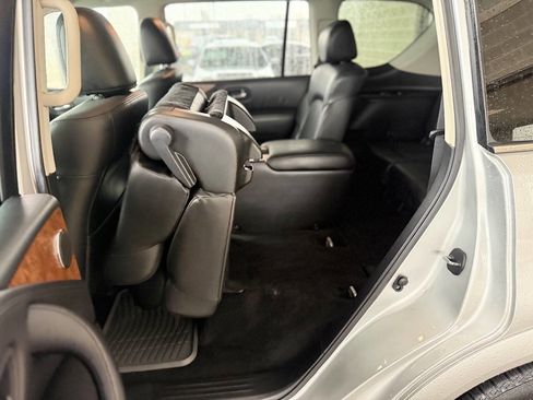 Used 2021 Nissan Armada SL w/ Captain's Chairs Package image 30