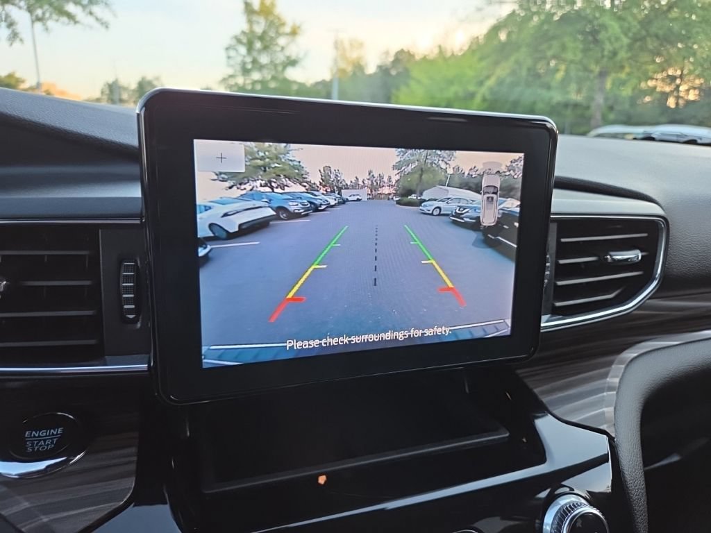 Used 2024 Ford Explorer Limited RWD image 59