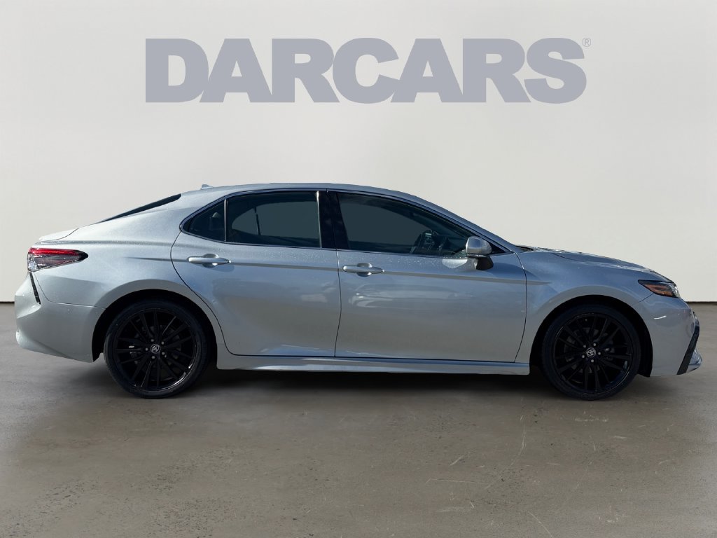 Used 2023 Toyota Camry XSE FWD image 6