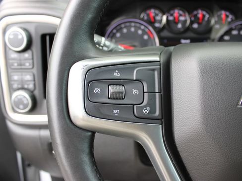 Used 2019 Chevrolet Silverado 1500 RST AWD/4WD image 16
