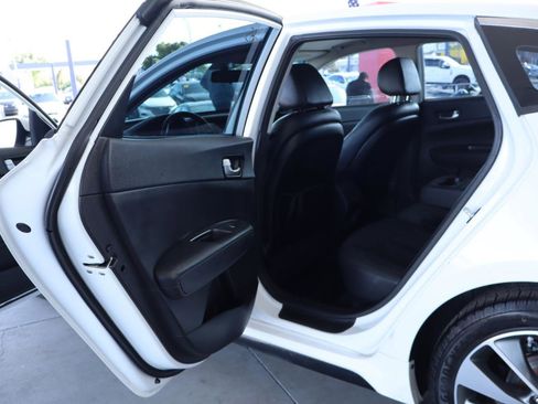 Used 2018 Kia Optima S w/ 18" Alloy Wheels Package image 31