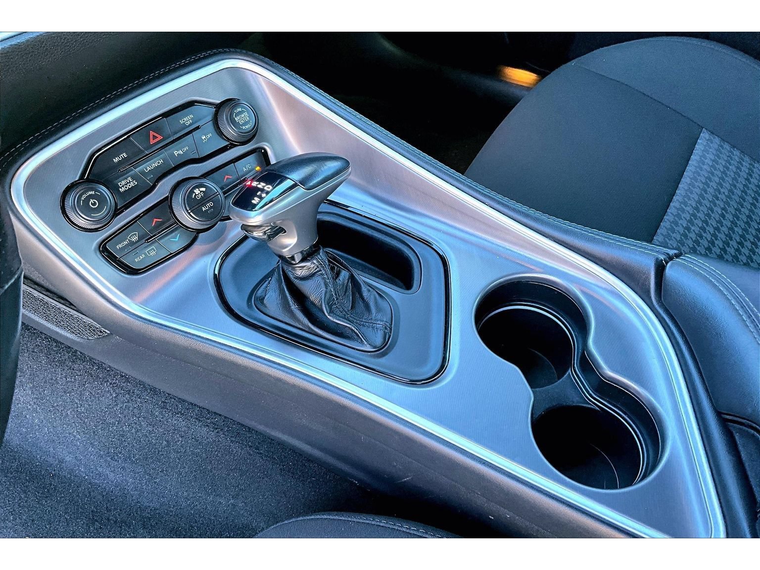 Used 2021 Dodge Challenger R/T Scat Pack w/ Driver Convenience Group RWD image 28