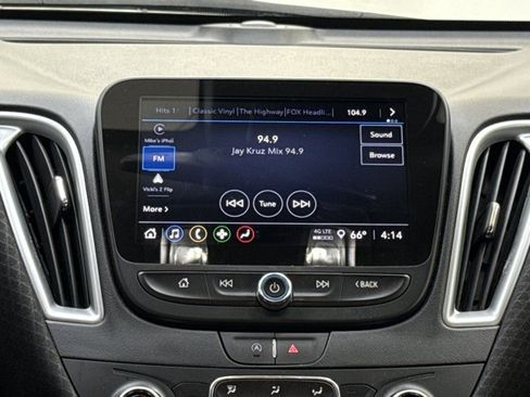 Used 2024 Chevrolet Malibu LT FWD image 21