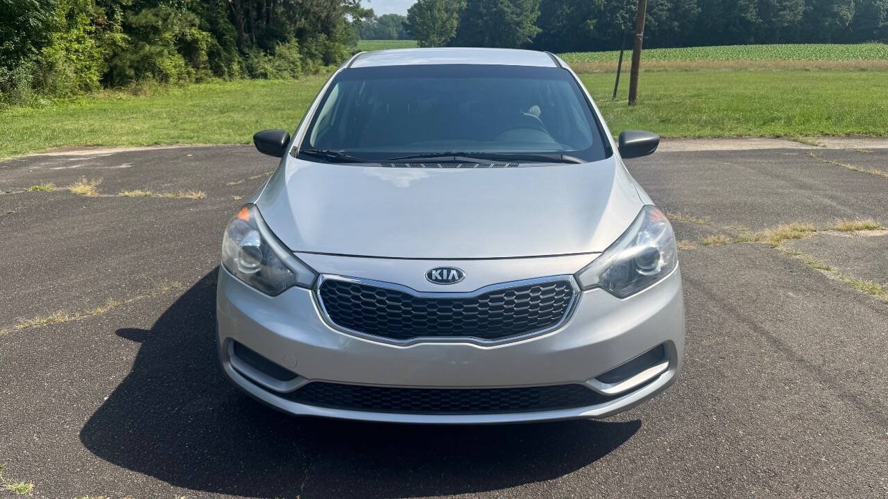 Used 2016 Kia Forte LX FWD image 3
