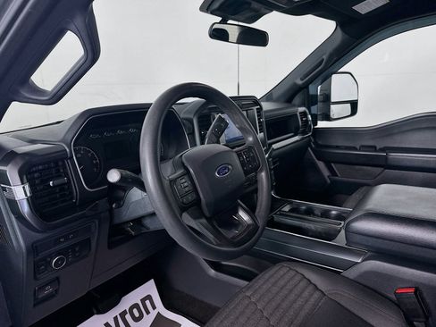 Used 2022 Ford F150 XL w/ STX Appearance Package AWD/4WD image 9