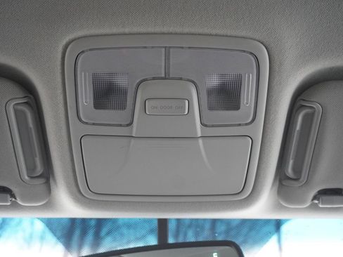 Used 2012 Hyundai Tucson GLS image 26