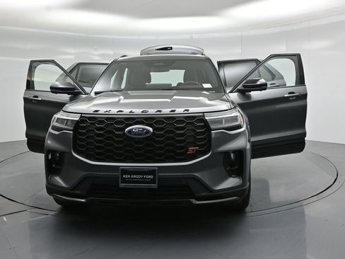 New 2026 Ford Explorer ST AWD/4WD image 30