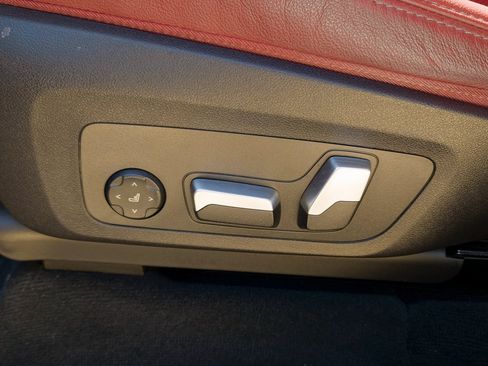 Used 2022 BMW X3 xDrive30i w/ M Sport Package 2 image 11