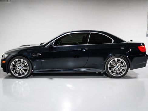 Used 2011 BMW M3 Convertible RWD image 36