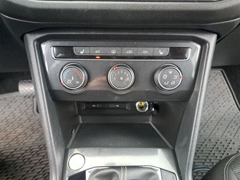 Used 2023 Volkswagen Tiguan S image 23