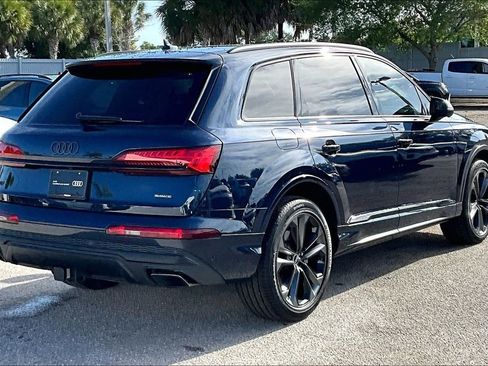 Certified 2025 Audi Q7 3.0T Premium Plus image 5