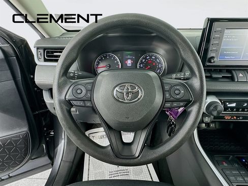 Used 2019 Toyota RAV4 LE AWD/4WD image 15