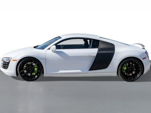 Used 2011 Audi R8 V8 image 8