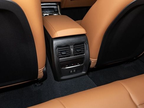 New 2026 BMW 330i xDrive Sedan w/ M Sport Package image 36