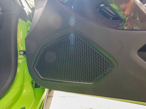 Used 2021 Lamborghini Huracan EVO RWD image 76