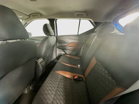 Used 2024 Nissan Kicks SR w/ Interior Electronics Package FWD image 22