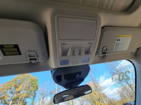 Used 2020 Ford Escape SEL image 25