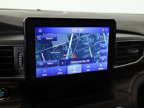 Used 2020 Ford Explorer Limited image 7