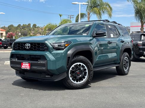 New 2026 Toyota 4Runner TRD Off-Road AWD/4WD image 2