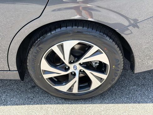 Certified 2024 Subaru Legacy Premium AWD/4WD image 20