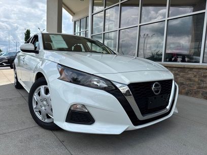 Used 2022 Nissan Altima 2.5 S
