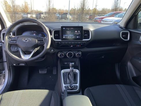 New 2026 Hyundai Venue SEL image 29
