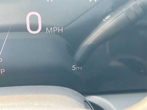 New 2025 Buick Encore GX Preferred image 12