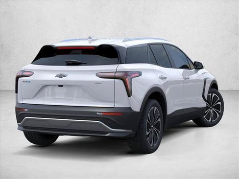 New 2025 Chevrolet Blazer EV LT AWD/4WD image 4