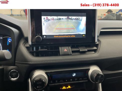 Certified 2025 Toyota RAV4 XLE AWD/4WD image 20