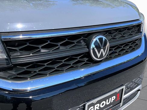 Used 2022 Volkswagen Taos SE AWD/4WD image 30