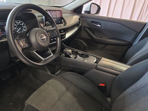 Used 2023 Nissan Rogue SV FWD image 14