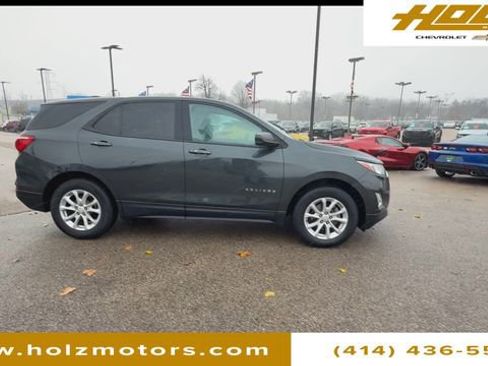 Used 2019 Chevrolet Equinox LS w/ LS Convenience Package image 9