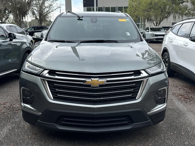 Used 2023 Chevrolet Traverse LT w/ LPO, Floor Liner Package FWD image 2