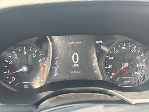 Used 2024 Jeep Compass Latitude AWD/4WD image 20