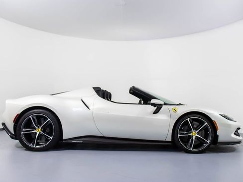 Certified 2025 Ferrari 296 GTS image 3