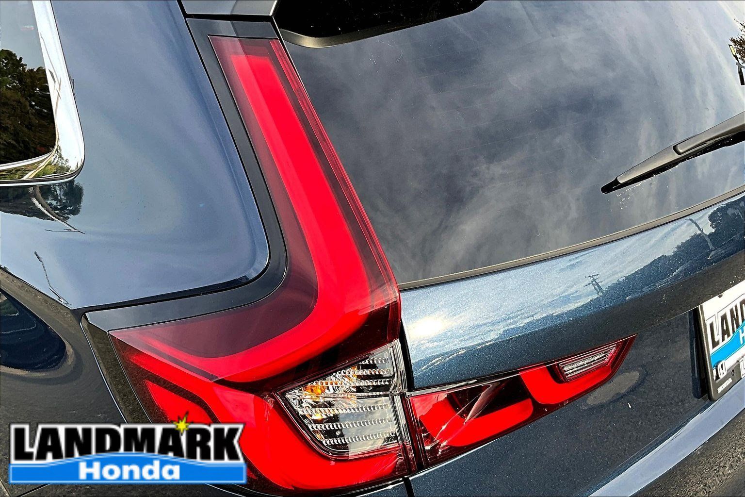 Used 2024 Honda CR-V EX image 32