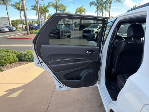Used 2024 Dodge Durango GT image 8
