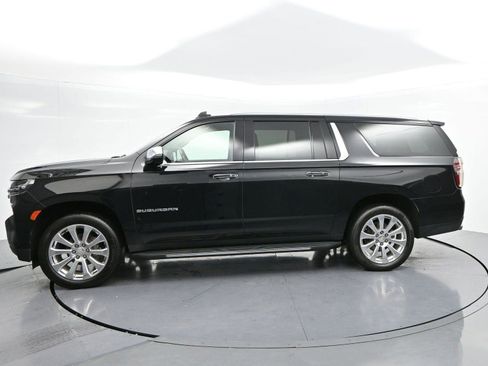 Used 2021 Chevrolet Suburban Premier AWD/4WD image 4
